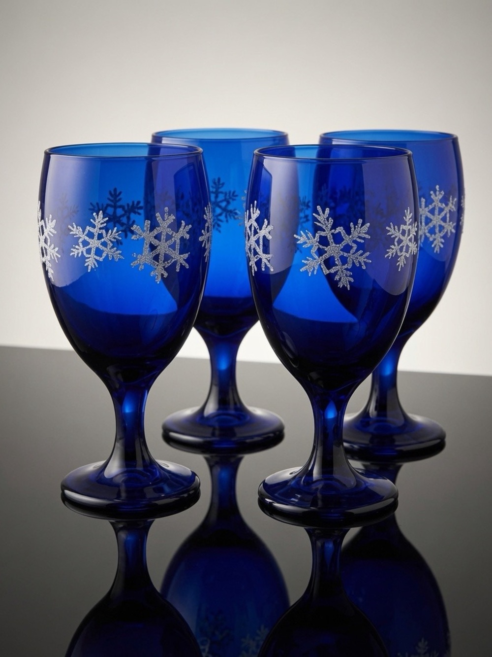 4 Vintage Libbey Cobalt Blue Celestial Snow Flakes Stars Iced Tea Wine Glasses